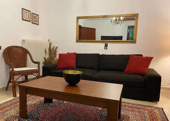 Sarakinas Farm House