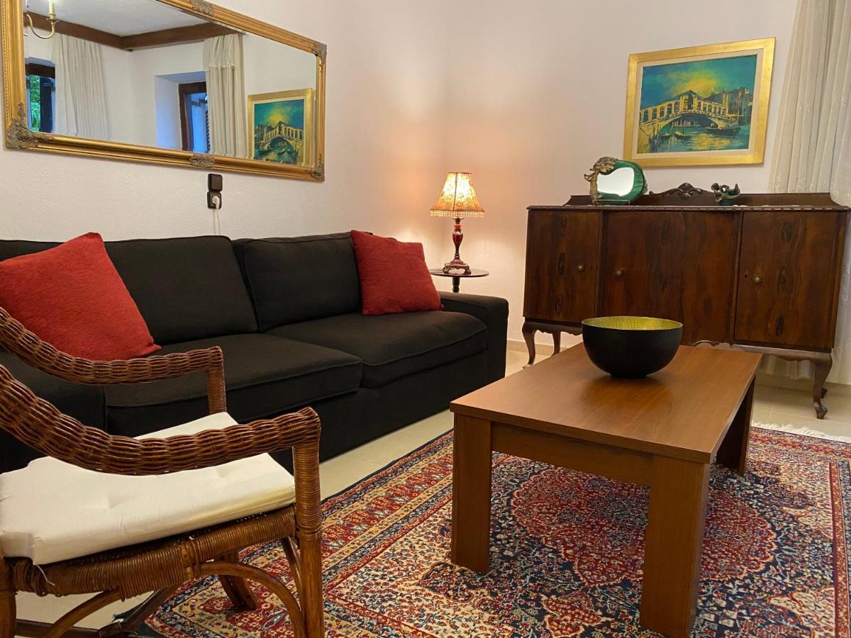 Country house Sarakinas